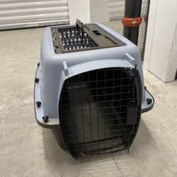 Small Pet Carrier Animal Crate. Small Size For A Puppy Or Cat 