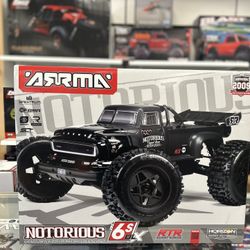 Arrma Notorious 6S 1/8 4WD Monster Stunt Truck BLX