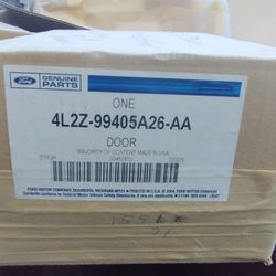 2004 Ford Explorer New In Box Never Opened Ford OEM Part