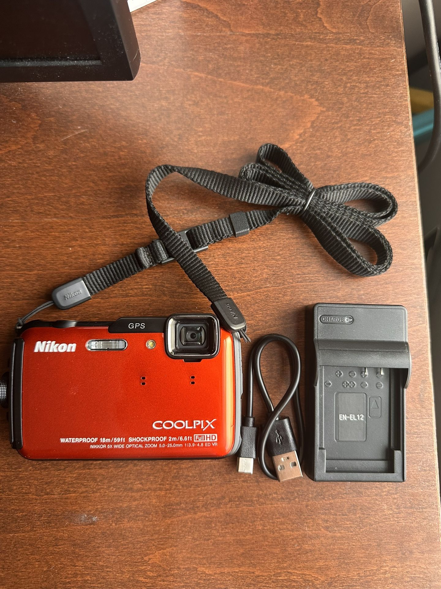 Nikon AW110