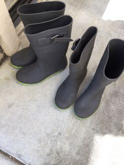 Kids boots