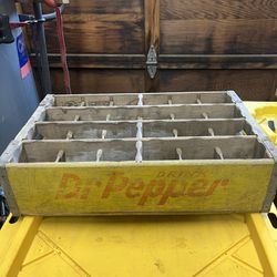 Vintage Dr Pepper Crate
