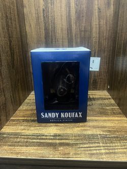 Sandy Koufax Replica Statue 