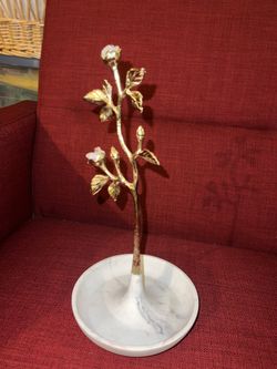 Jewelry Stand