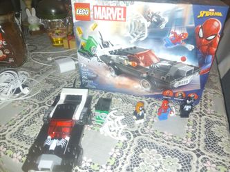 Venom muscle car lego set