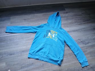 Under Armour Hoodie - Size Youth L