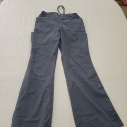 Women’s Medium Scrub Pants, $5 each