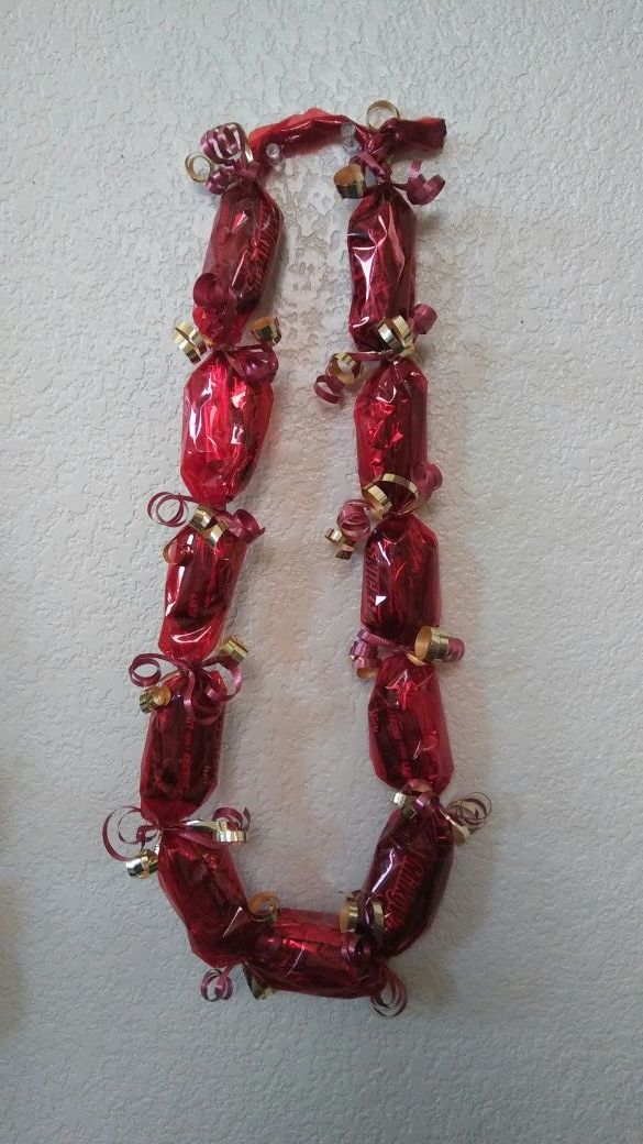 MONEY AND CANDY LEIS (HANDMADE) for Sale in Las Vegas, NV OfferUp