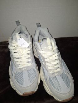Nice shoes size 11