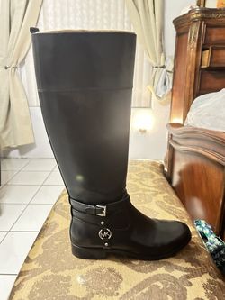 Michael Kors Boots