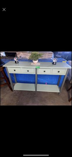 Teal Entry Table 