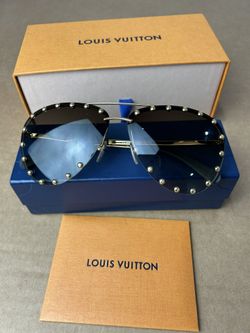 Louis Vuitton Pilot Teardrop Sunglasses Studded With Brown Gradient Lens