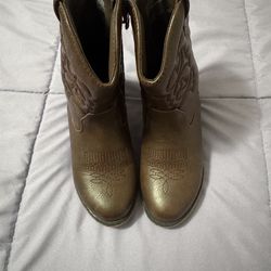 Brown boots size 11