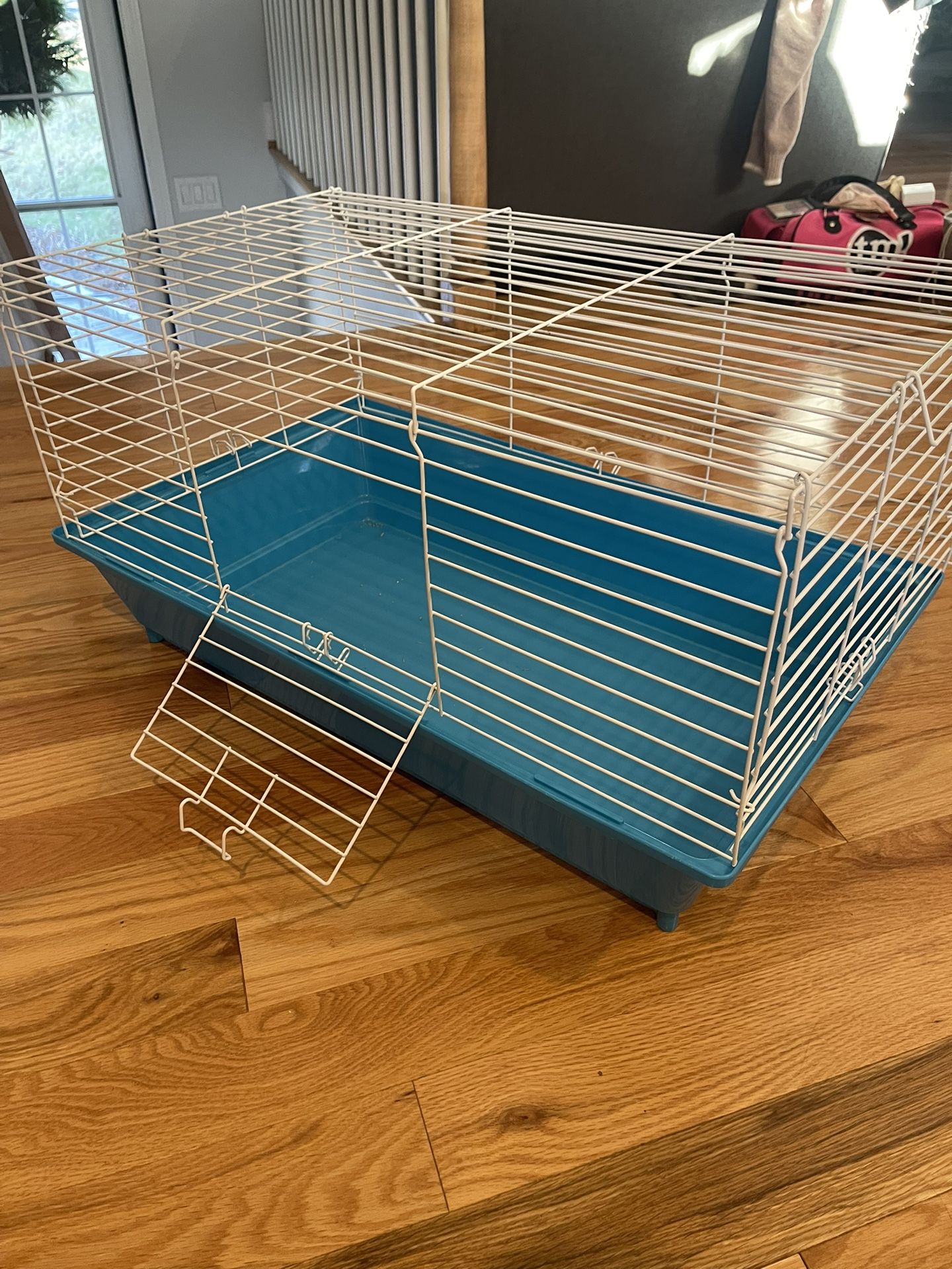 Spacious Small Pet Habitat/ Home