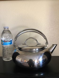 Vintage  Kettle Made in Korea. Brand New, Never Used.