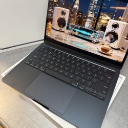 Apple 2025 MacBook Air 💻 13-inch M4 16Gb/256 SSD Laptop 💻 