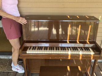 Marco Polo Fully Functional "FREE" Console Piano- Compact size