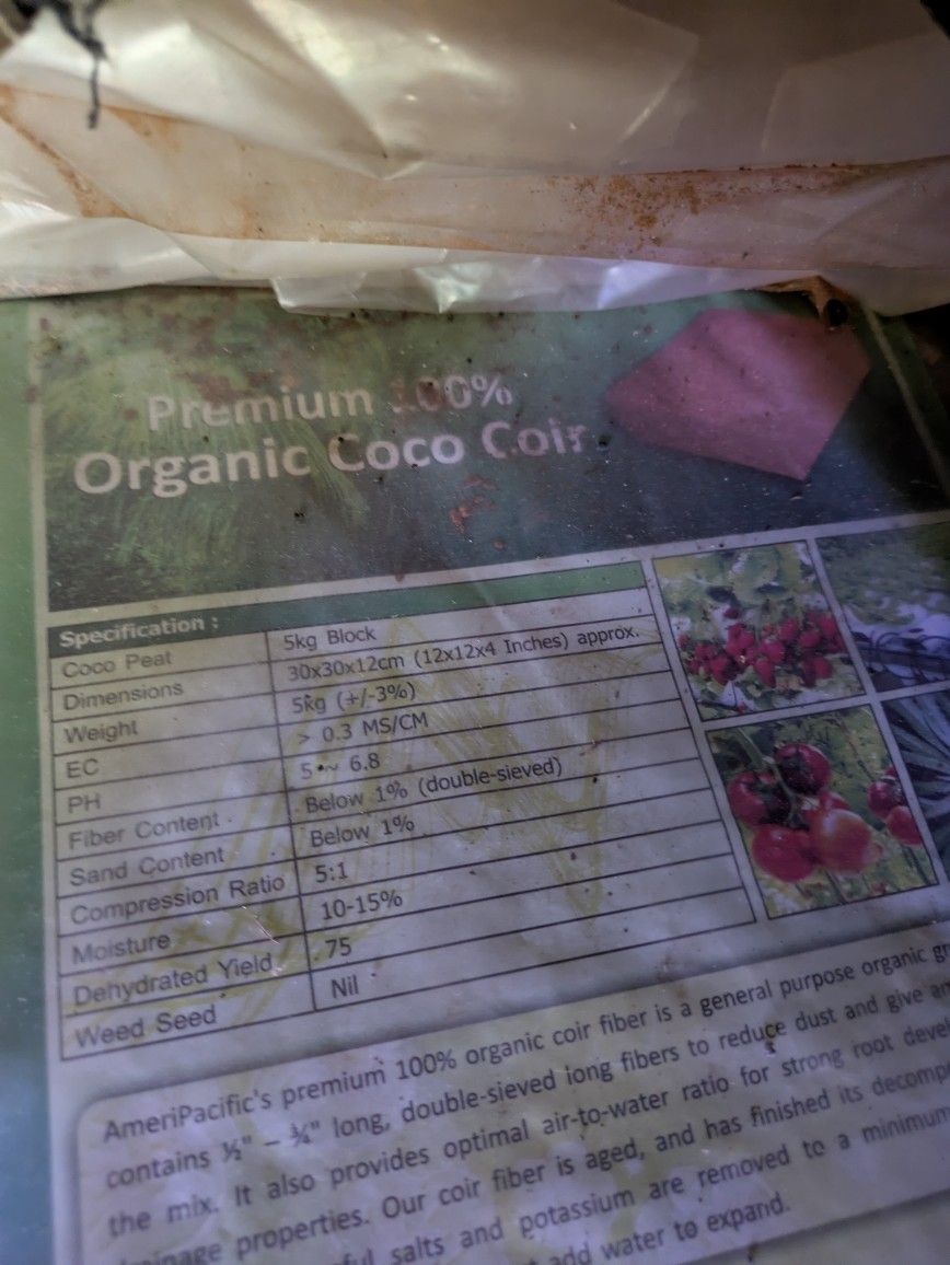 Organic Coconut Coir fiber blocks