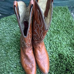Dan Post Leather Embroidered Design Stitching Boots