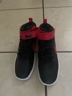 Nike Court Borough Mid 2