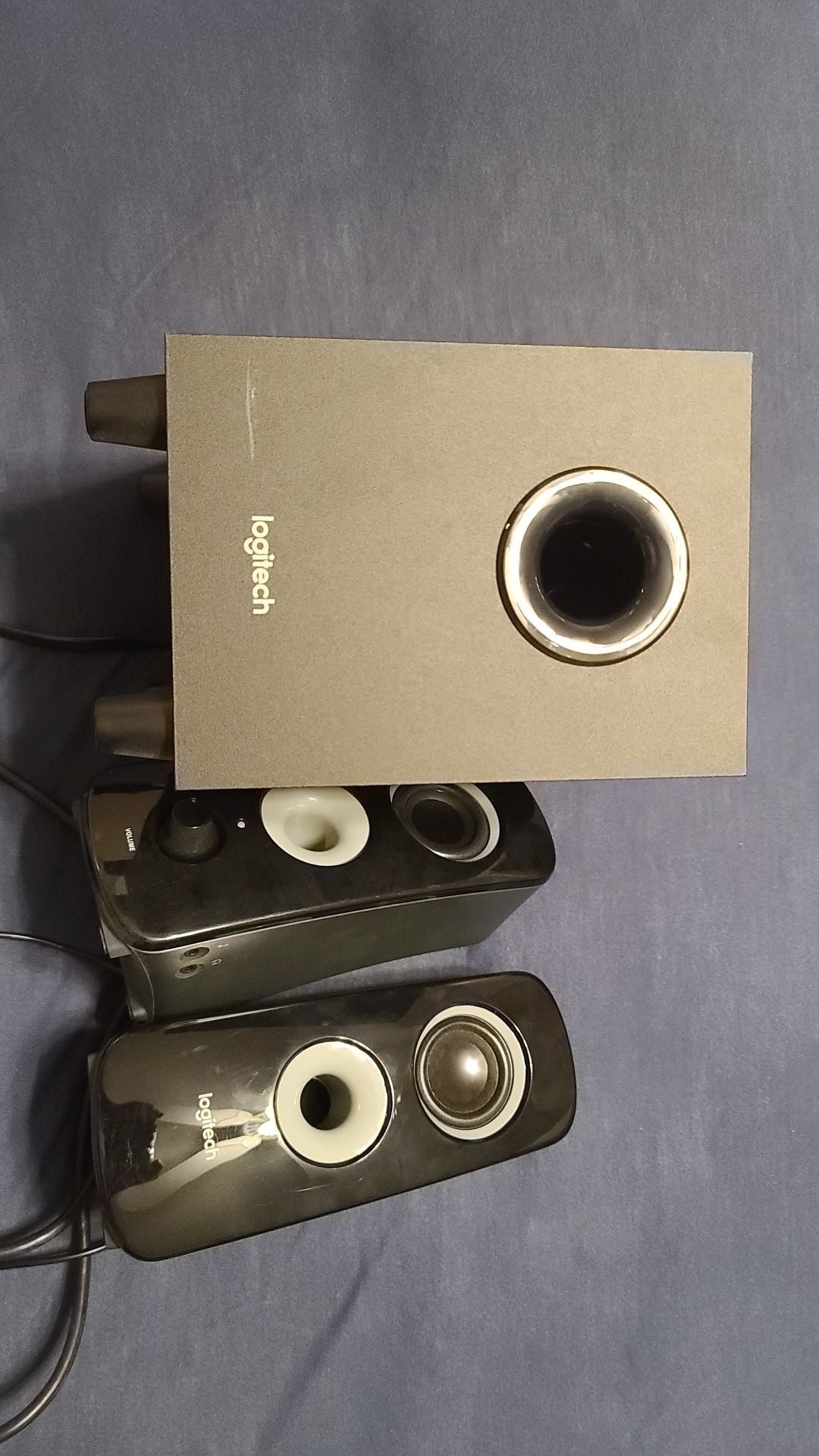 Logitech z323 speaker system