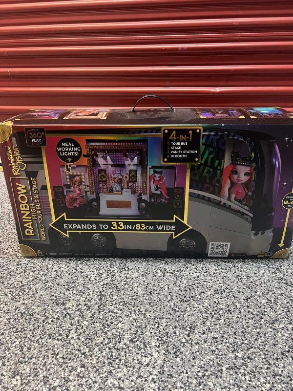 Rainbow π High World Tour Bus&stage