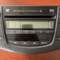  Toyota RAV4 Cd Player