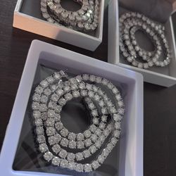 5 mm moissanite tennis chain + earrings