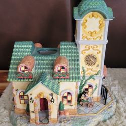 PARTY LITE PORCELAIN CANDLE HOLDER Olde World Village #4 Clock Tower Tea Light 