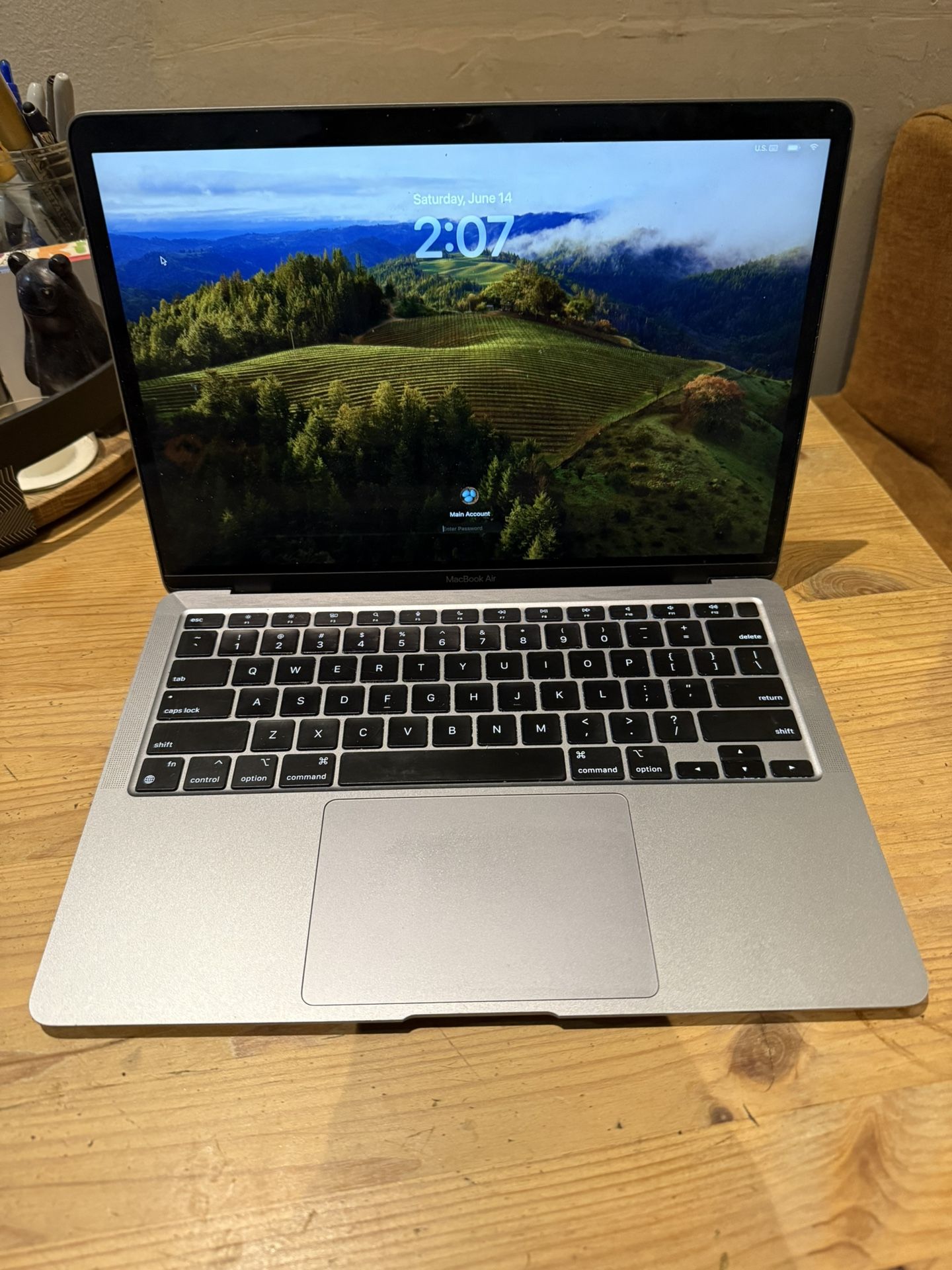 MacBook Air (2020) Mint Condition