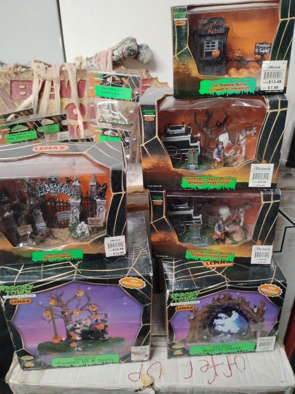 Lots Of halloween Stuff And Xmas