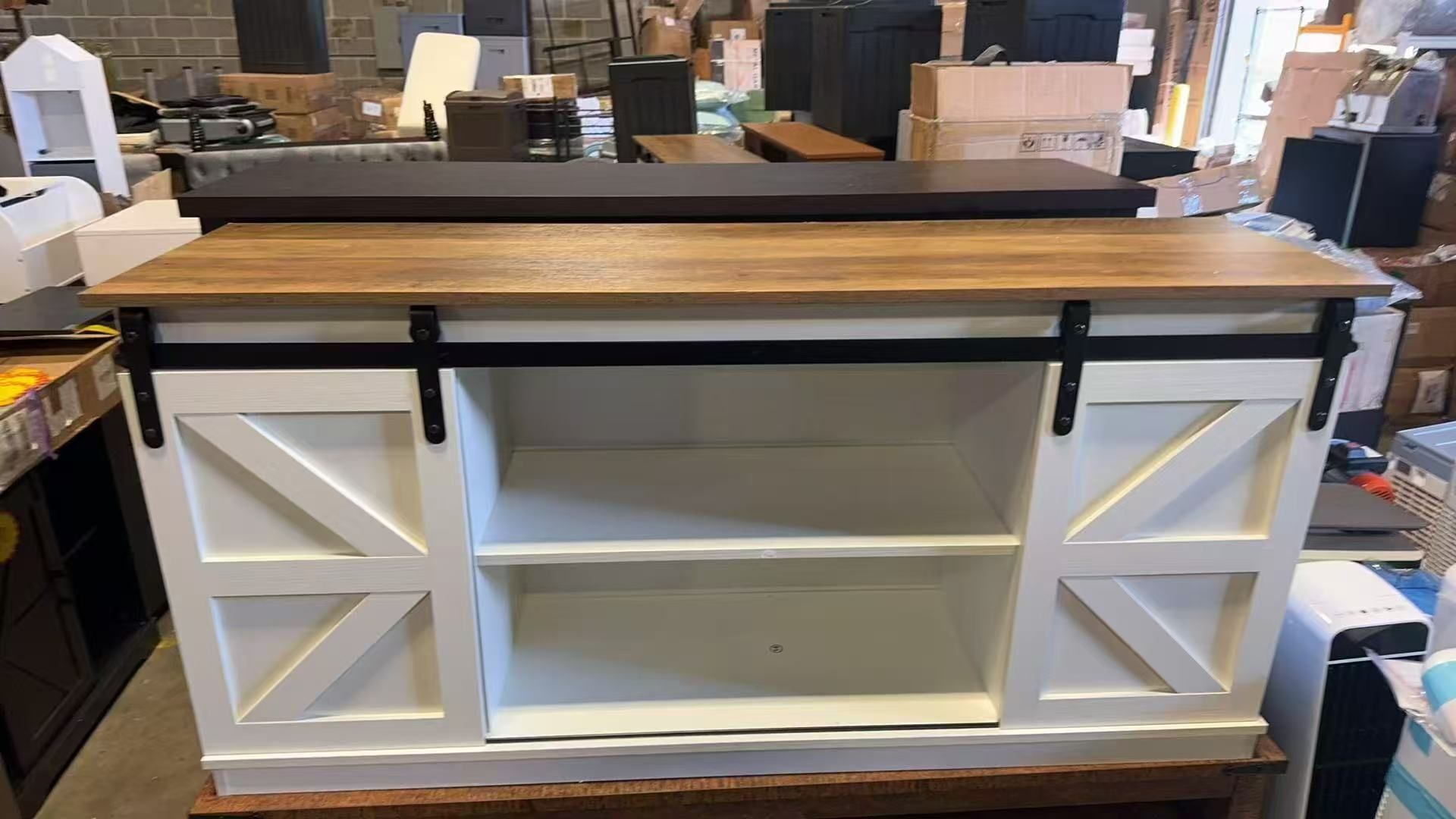 TV STAND FARMHOUSE $100 (NOT ASSEMBLED) $120(ASSEMBLED)