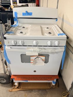 GE Gas Range Stove New