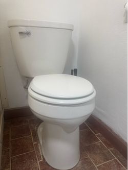 Manafield  WHT summit 384.486 toilet
