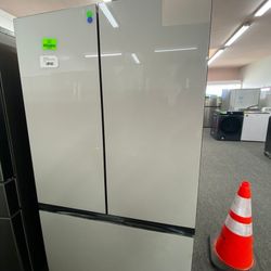 SAMSUNG RF24BB Bespoke 24 cu. Refrigerator