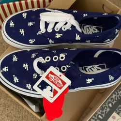 Dodgers vans