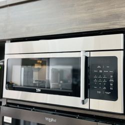 Beko 1.6 cu. ft. Stainless Steel Over the Range Microwave-MWOTRSS
