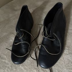 Frye Women’s Oxford Style Leather Shoes - Black