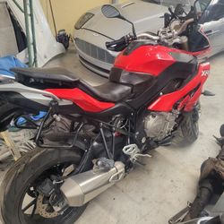 2015 BMW S1000xr Motorcycle Runs Great