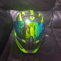 Atlas 4,0 Track Helmet Pure Carbon Fiber