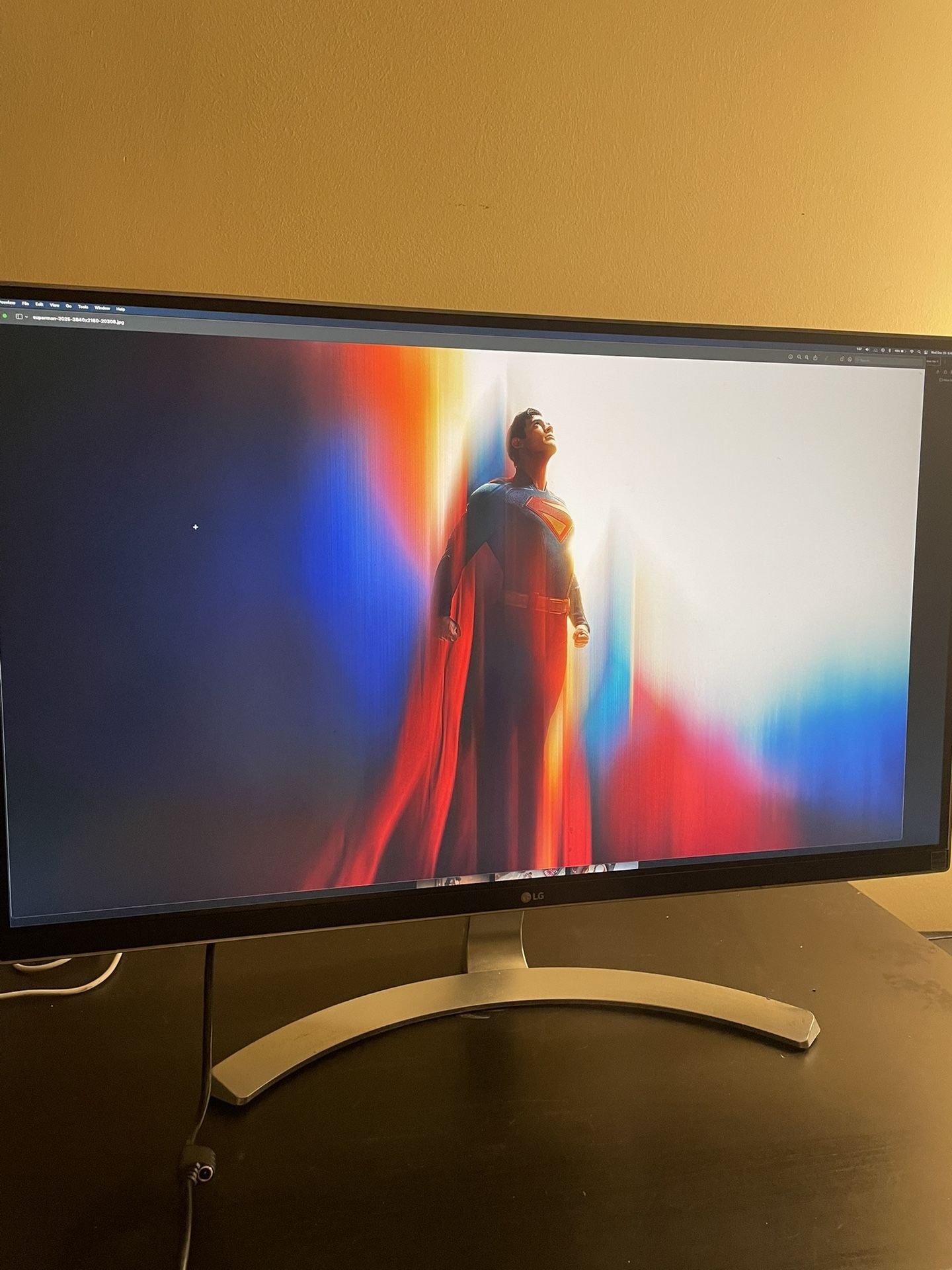 LG 4K Monitor 27inches