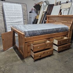 Full Captains Bed And Mattress 