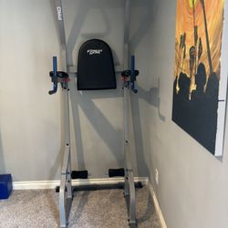 Pull-up Tower