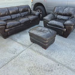 3 Piece Leather Sofa In Good Condition, Please See All The Pictures For Details And Measurements 