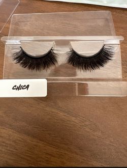 $3 Lashes