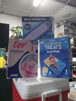 3 Beach pool lake floats