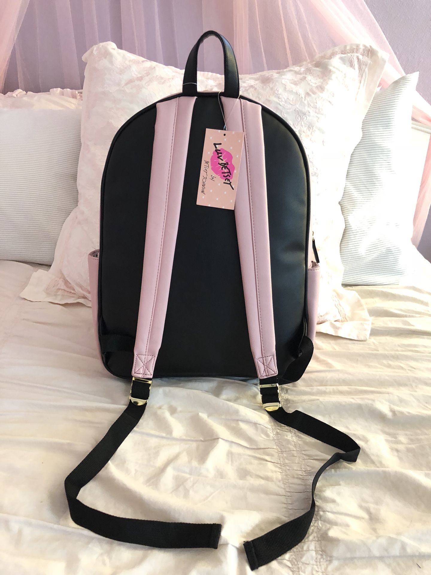 Betsey johnson top sloth backpack