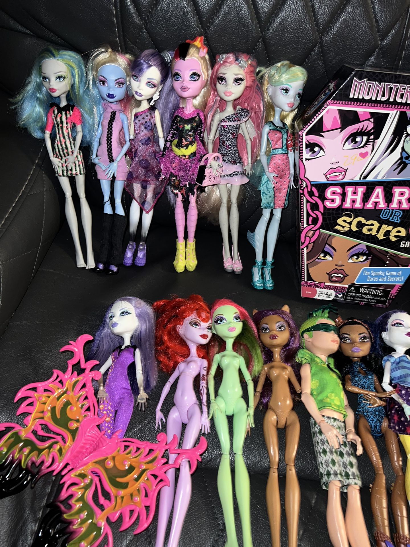 Store Monster High Doll Lot