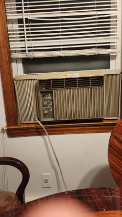 5000BTU  window ac AIR CONDITIONER UNIT