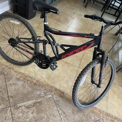 Hyper Shocker 26 Mountain Bike 